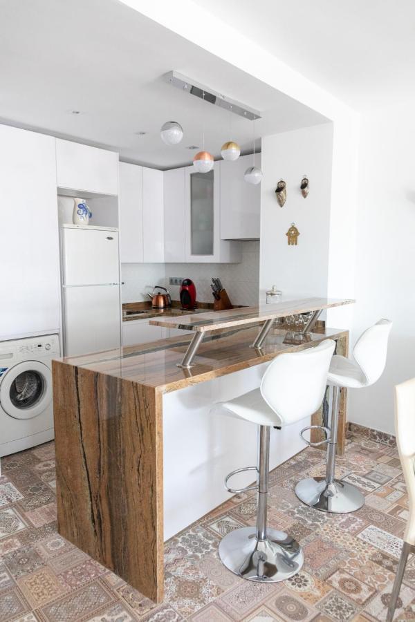 Apartamento Puerto Deportivo Estepona Ngoại thất bức ảnh