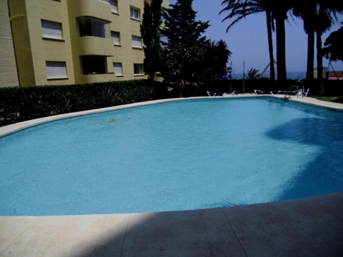 Apartamento Puerto Deportivo Estepona Ngoại thất bức ảnh